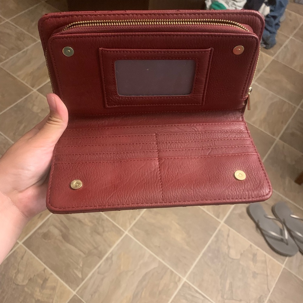 Wallet - Picture 2 of 3